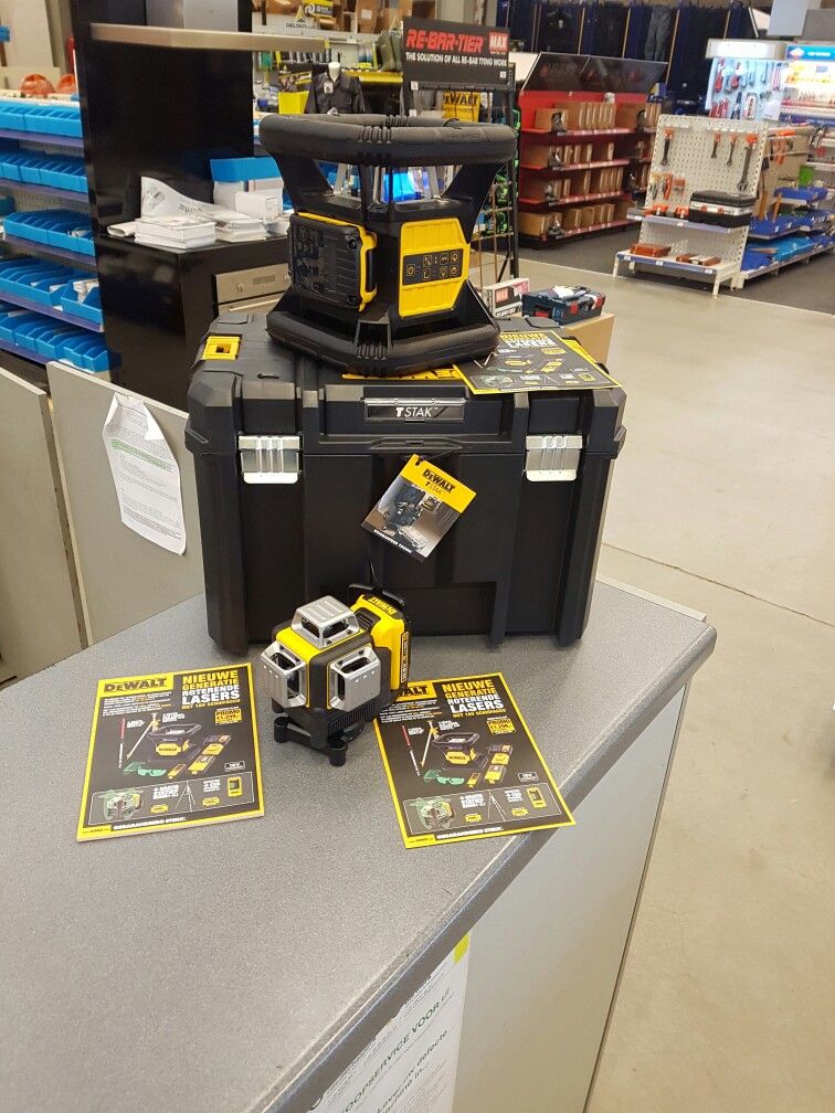 Dewalt